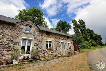 Chalet pour 4 Personnes dans La Harmoye, Cotes-d'Armor, Photo 1