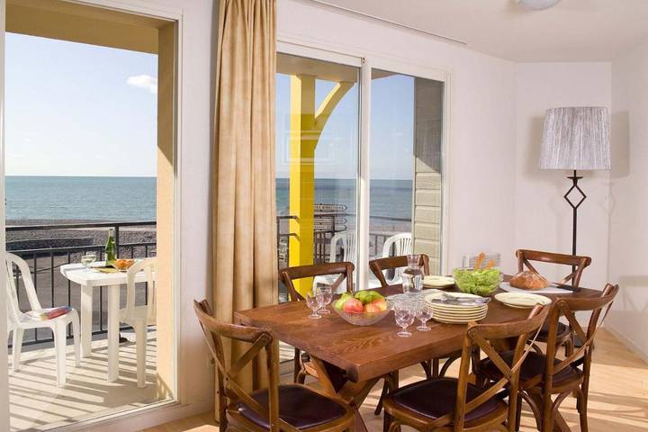 Location de vacances pour 4 personnes, avec balcon ainsi que piscine et vue, animaux acceptés dans Casino de Cayeux - 3