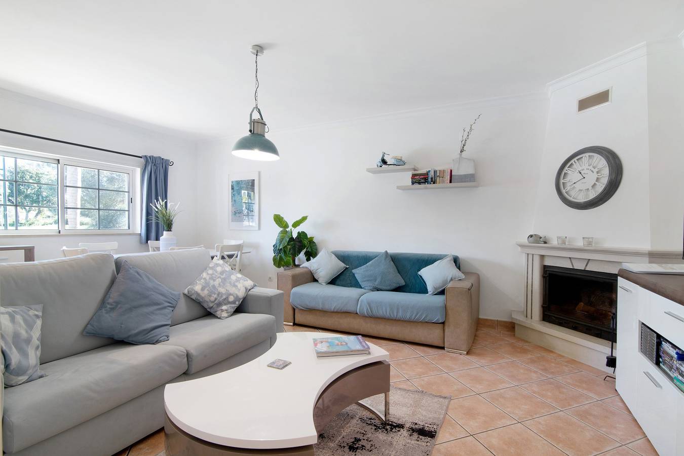 Apartamento inteiro, Apartamento 'Sunset' com Piscina Partilhada, Wi-Fi e Ar Condicionado in Almancil, Ria Formosa