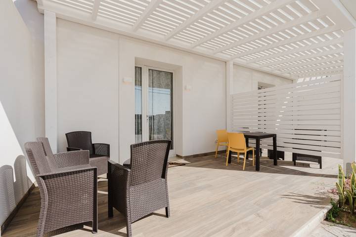 Holiday Home 'Da Mariano Apartment 2' with Shared Garden, Wi-Fi and Air Conditioning in Mazara del Vallo, Mazara del Vallo Region