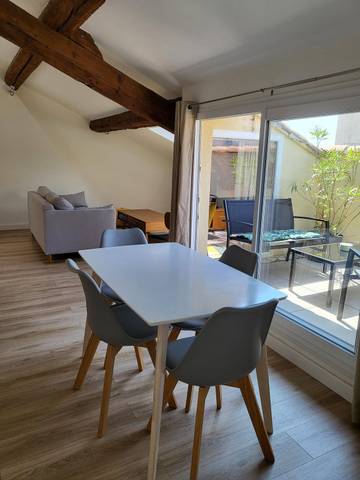 Location De Vacances pour 4 Personnes dans Nîmes, Région de Nîmes, Photo 1