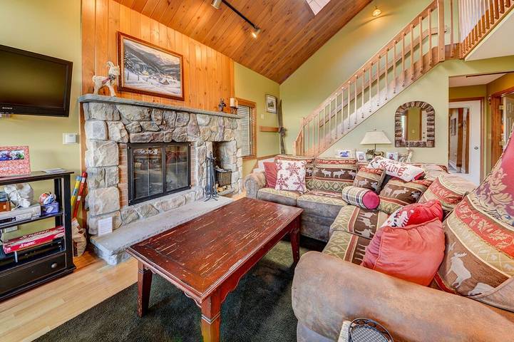 Vacation rental for 13 people, with balcony in Mount Washington