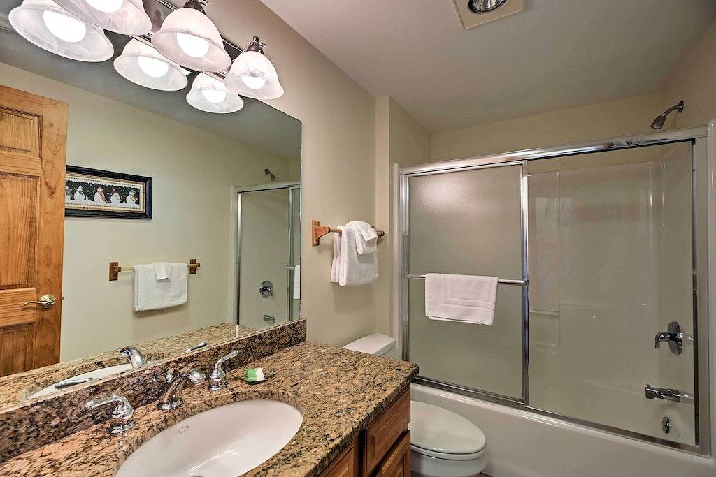 Ganze Wohnung, Ski-in / Ski-out-Luxus-Eigentumswohnung im Jay Peak Resort! in Jay Peak