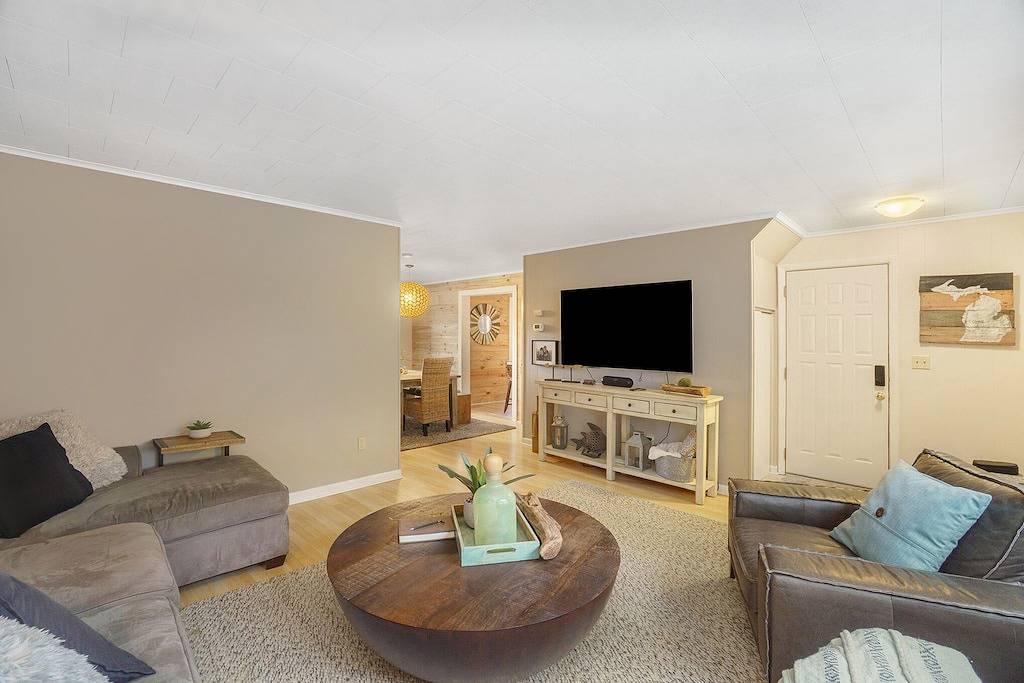 Manistee Charm: Minutes from Beach & Downtown in Manistee, Manistee County