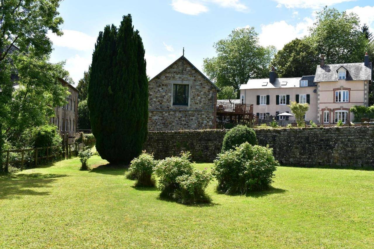 Le Moulin De La Porte in Le Neufbourg, Région d'Avranches