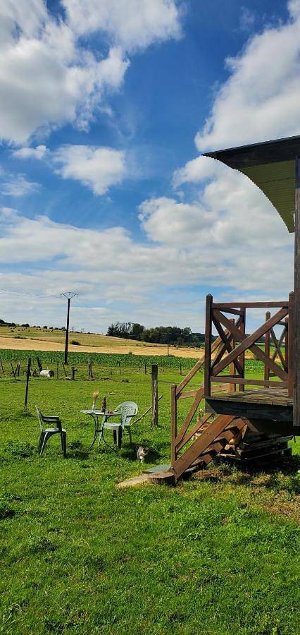 Tente pour 2 personnes, avec vue ainsi que balcon et jardin dans les Ardennes - 3