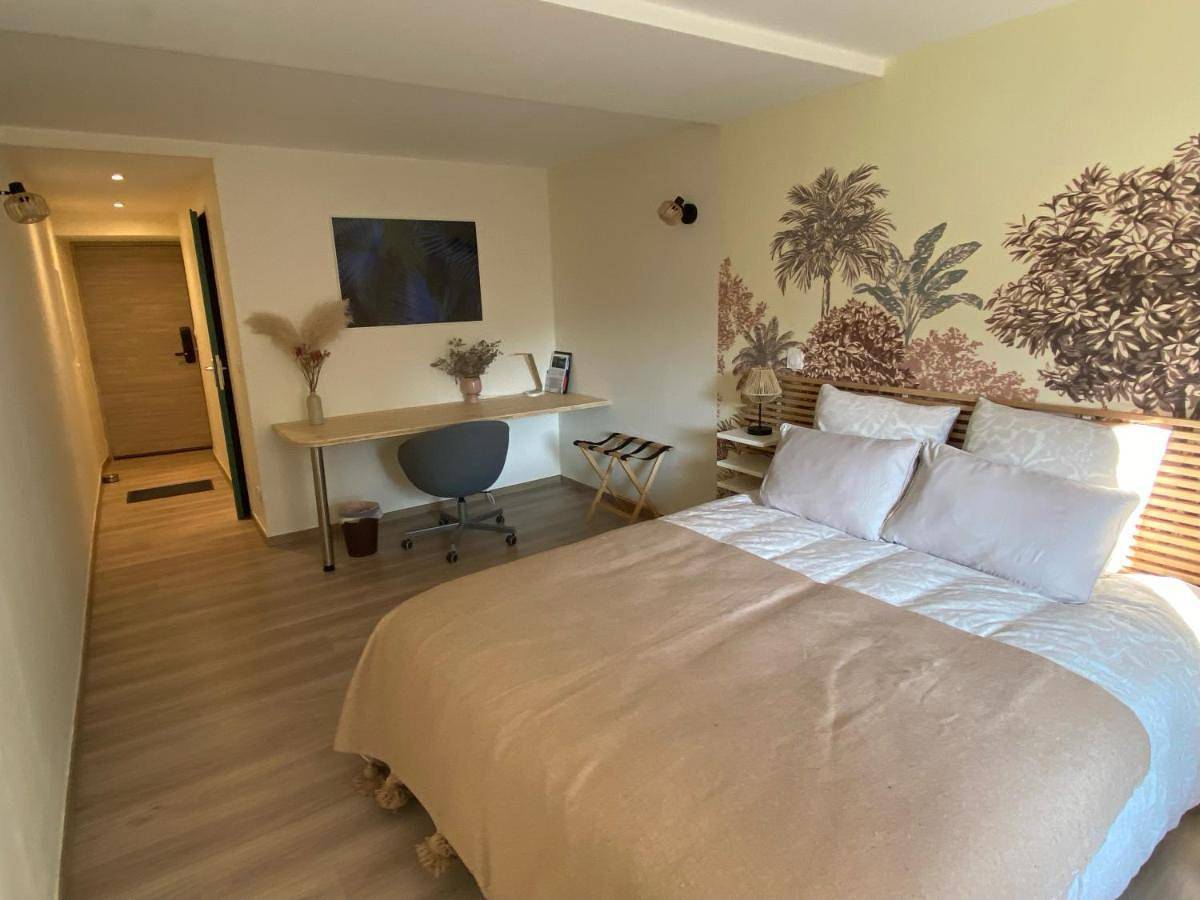Superior Queen Room in Dieulefit, Région de nyons