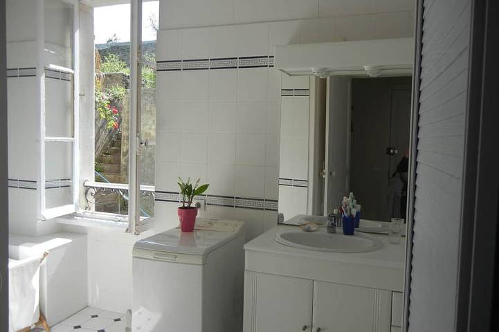 Gîte pour 2 personnes, avec balcon et jardin à Le Palais - 3