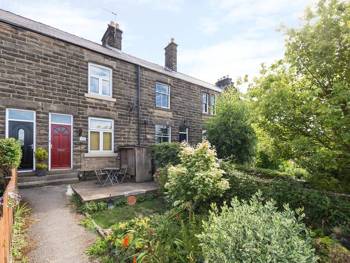 Log cabin for 6 people in Matlock