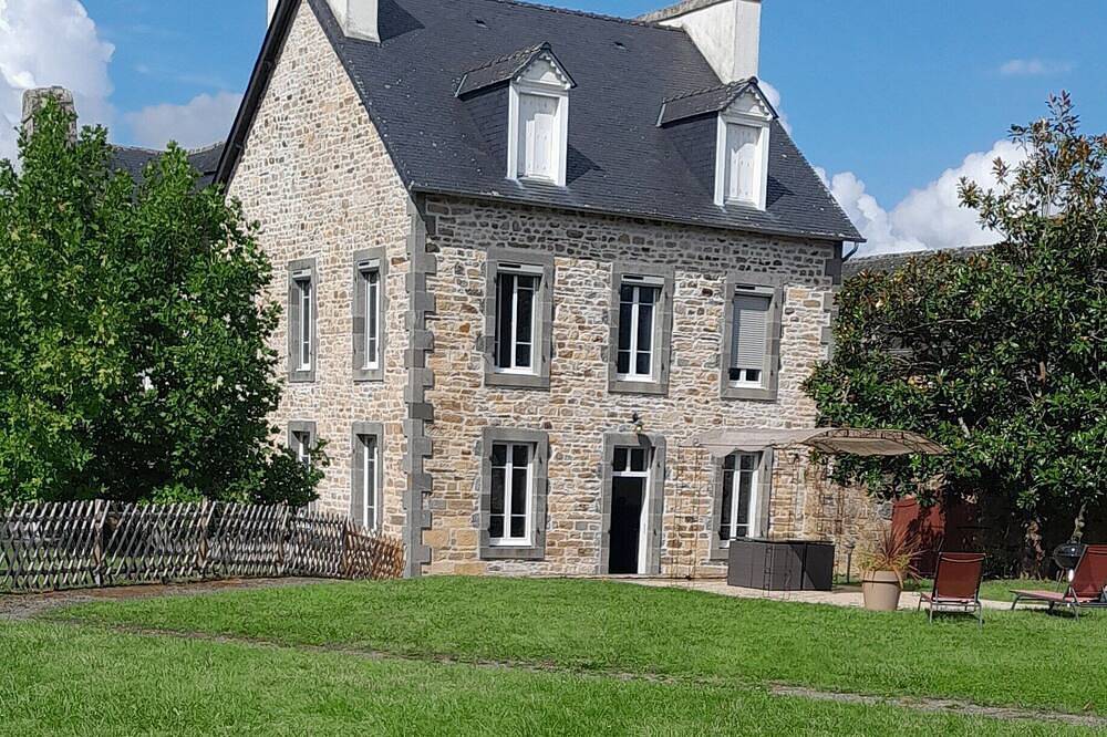 Vacation home Le Faoudouar ha mor between land and sea.Aulne Maritimecrozon in Le Faou, Iroise