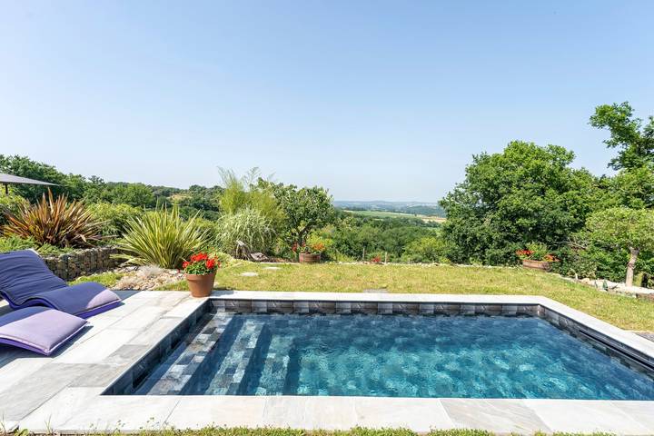 Appartement de vacances pour 2 personnes, avec Balcon et Jacuzzi ainsi que Jardin et Sauna dans le Gers
