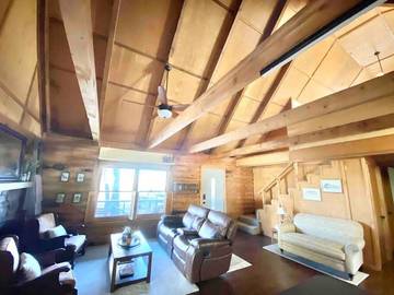 Log Cabin for 10 Guests in Eufaula Lake, Pittsburg County, Picture 2