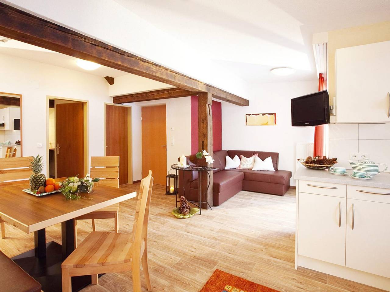 Ganze Wohnung, Wohnung in Ischgl mit Blick auf die Berge in Mathon, Verwall