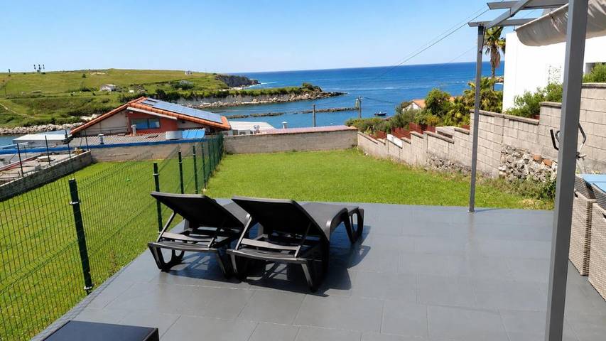 Chalet para 10 personas, con Balcón además de Terraza y Vistas en Santander
