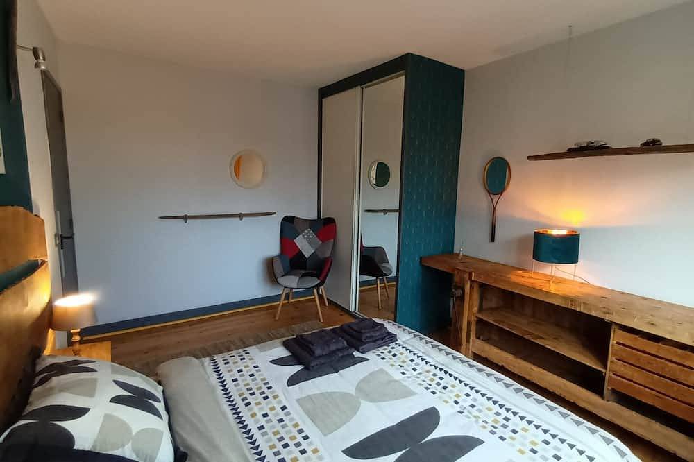 Large family house 300m from the beach Blériot-Plage, Sangatte - France in Sangatte, Calais region