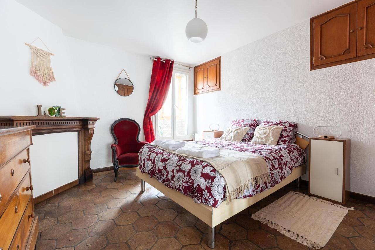 Appartement entier, One-Bedroom Apartment in Ferrières-en-Brie, Seine-et-Marne