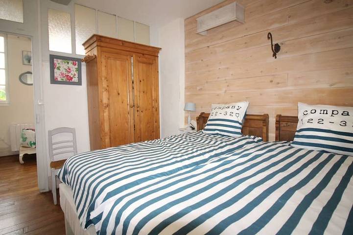 Location de vacances pour 4 personnes, avec jardin à Couze-et-Saint-Front - 3