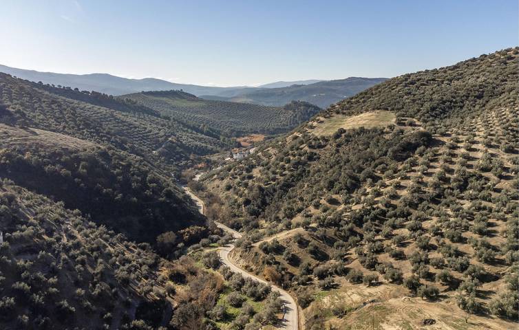 Paraíso sereno con piscina, chimenea y barbacoa in Iznájar, Sierras Subbéticas