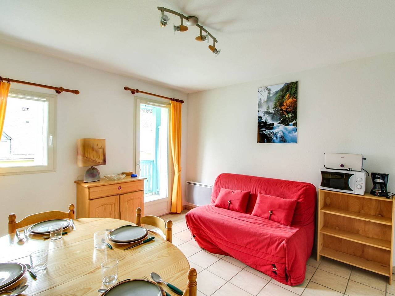 Appartement entier, Chalet duplex 6 pers avec parking à 600m des remontées, proche commerces et navette gratuite in Cauterets, Parc national des Pyrénées