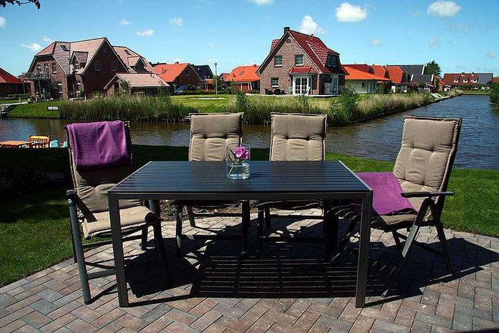Ferienwohnung für 4 Personen, mit Terrasse und Garten in Greetsiel