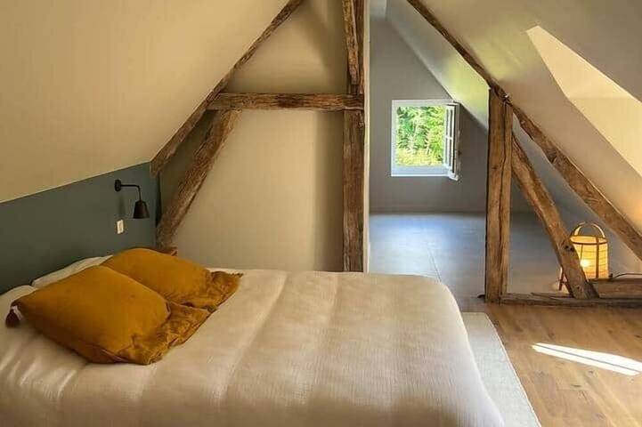 Location de vacances pour 14 personnes, avec jardin à Maillebois - 2