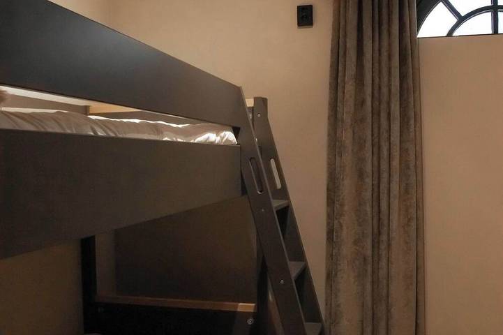 Ganze Wohnung, De Vooruitgang Sneek - De Franekervaart in Sneek, Holländische Küste