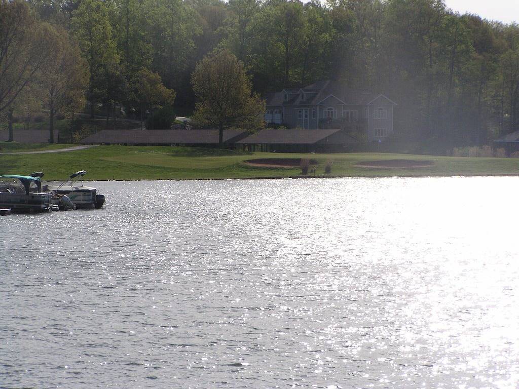 Sweet by und by ... Ihre Flucht in die Schönheit des Smith Mountain Lake in Smith Mountain Lake