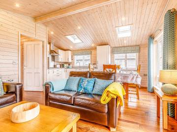 Glamping for 4 People in Willington (Derbyshire), Derbyshire, Photo 3