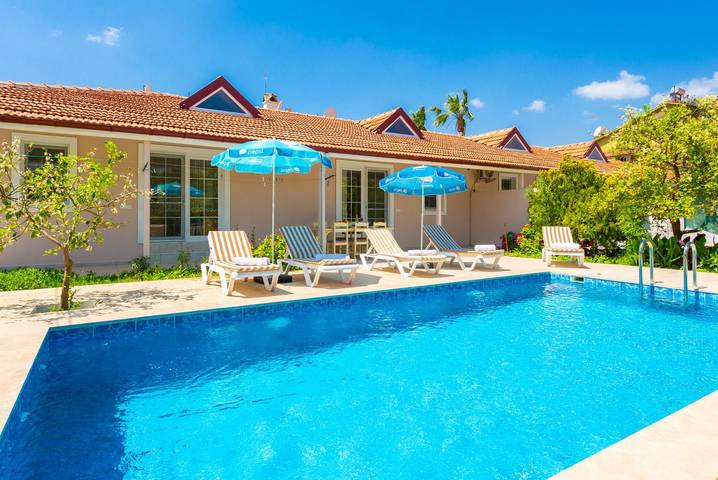 Villa für 8 Personen, mit Garten - 1