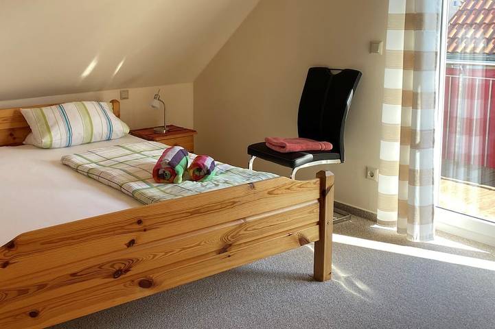 Ganze Wohnung, Ferienwohnung 1B Obergeschoss - Ferienwohnungen Runschke in Langendorf (Lüssow), Lüssow