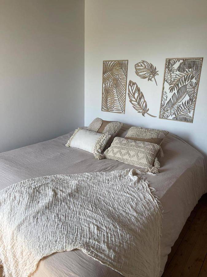 Location de vacances pour 8 personnes, avec piscine ainsi que jardin et sauna à La Crèche - 3