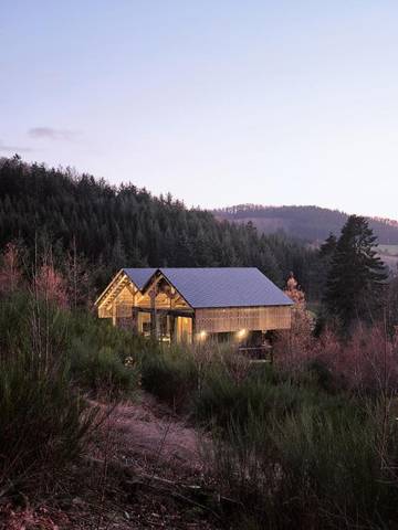 Gîte pour 4 personnes, avec vue et terrasse à Bertogne