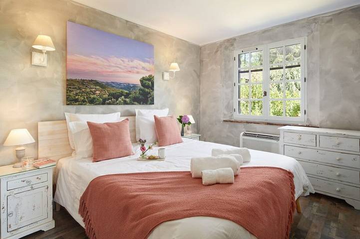 Location de vacances pour 11 personnes, avec jardin à Le Tignet - 2