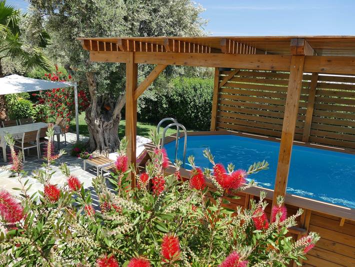 Maison de vacances pour 8 personnes, avec terrasse ainsi que jardin et piscine - 1
