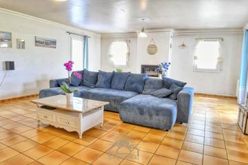 Maison De Vacances pour 8 Personnes dans Le Rouret, Région de Cannes, Photo 2