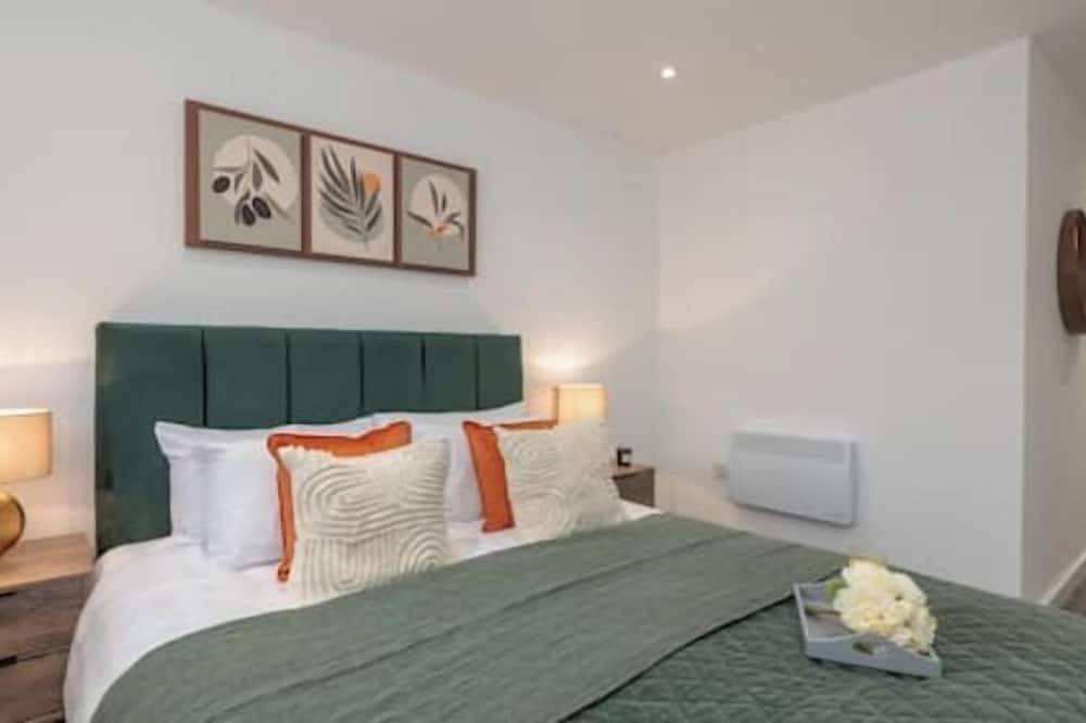 Ganze Wohnung, Thornhill House by Guestz in Wakefield, Westliches Yorkshire