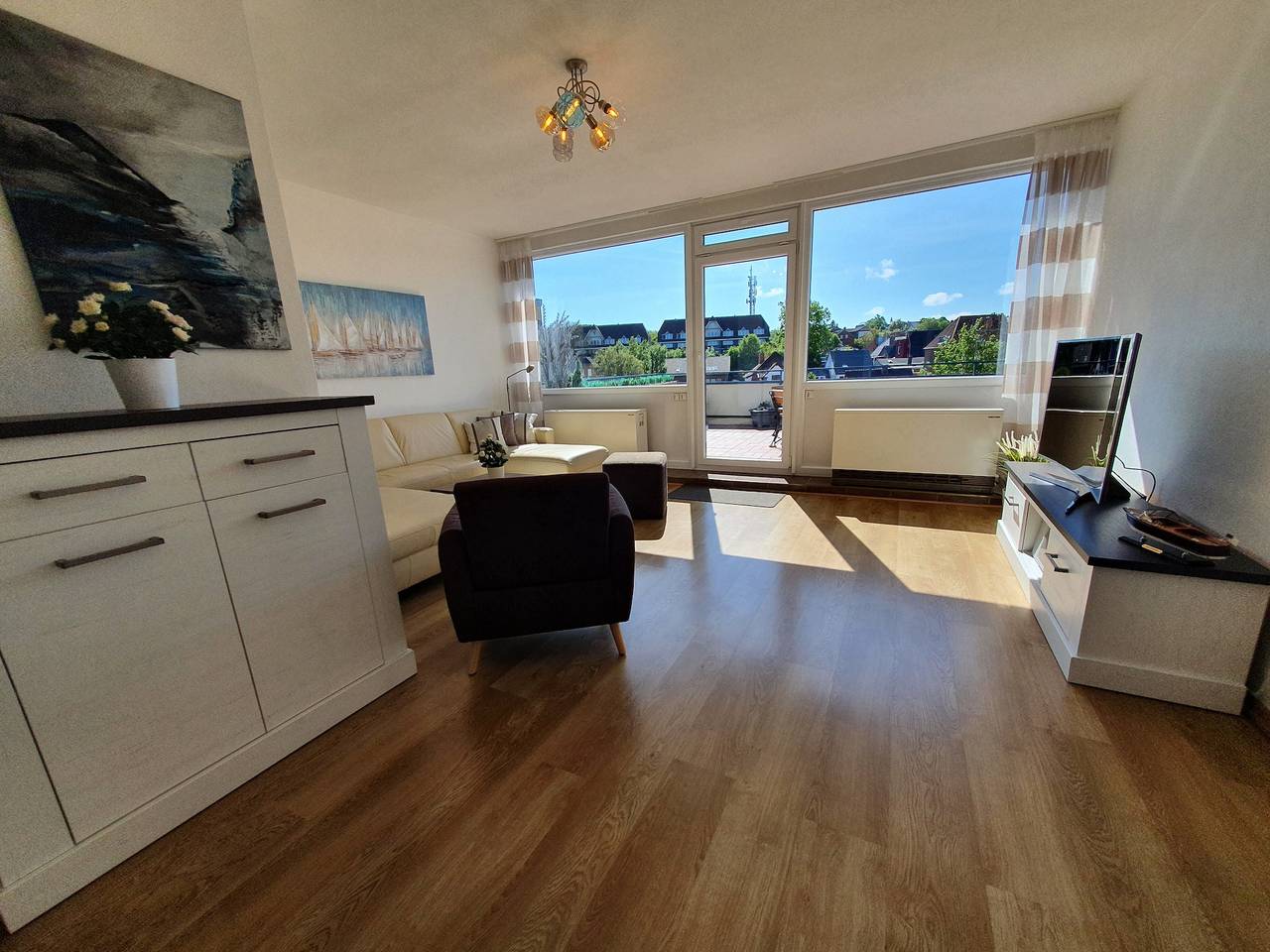 Appartement entier, Appartement "Penthouse Laboe" avec vue sur la mer, terrasse privée et Wi-Fi in Kieler Förde, Laboe
