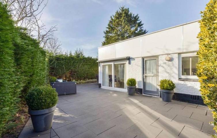 Ferienhaus für 4 Personen, mit Terrasse und Garten