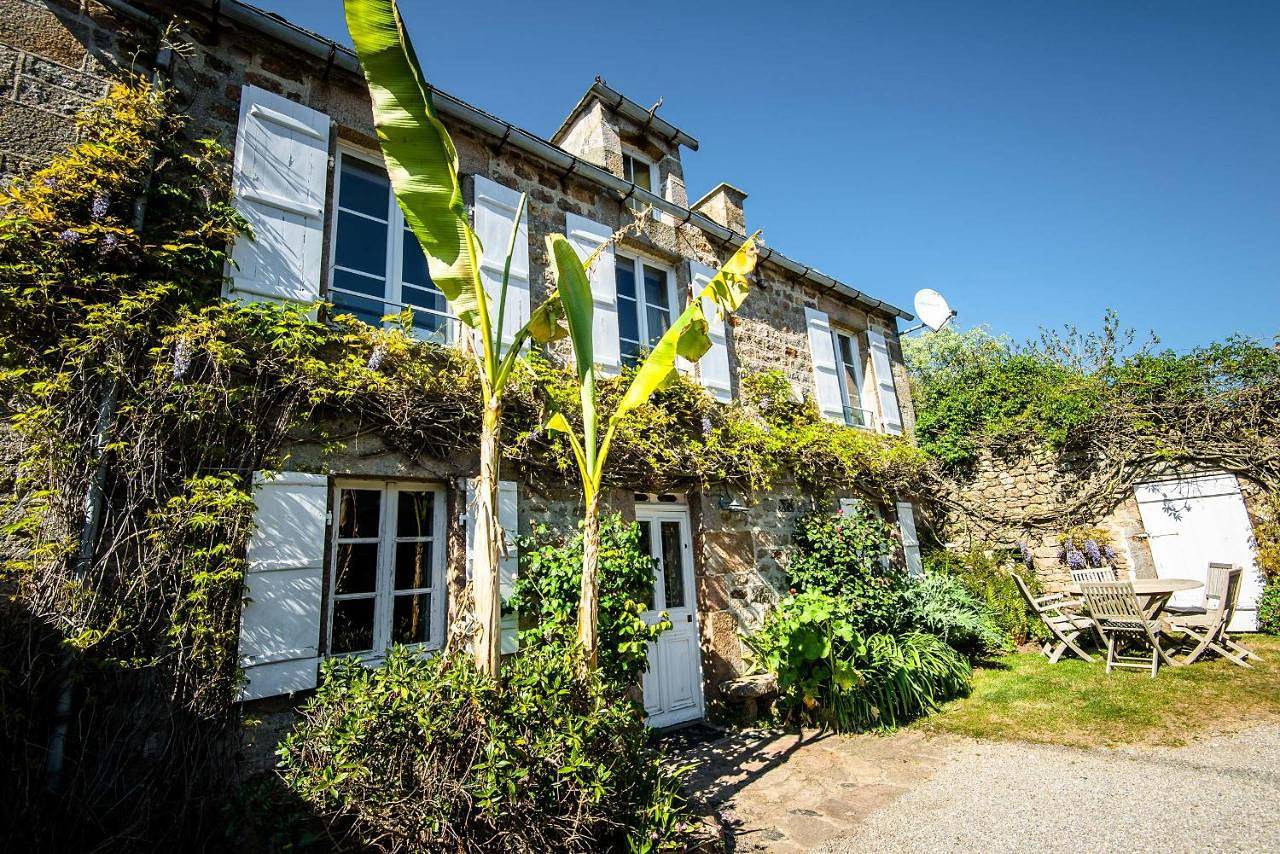 Five-Bedroom House in Cosqueville, Vicq-sur-Mer