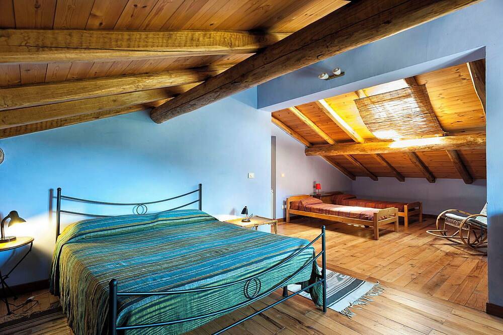 Maison confortable au charme rustique, grand jardin et vue sublime sur l'Etna et la mer in Giarre, Etna