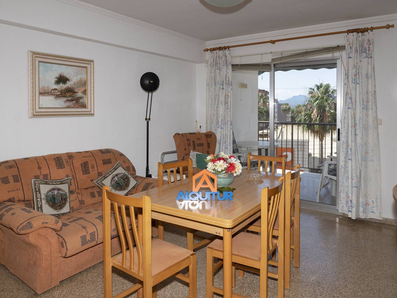 Apartamento entero, Apartamento luminoso en Cullera, cerca de la playa y tiendas in Cullera, Costa de Valencia
