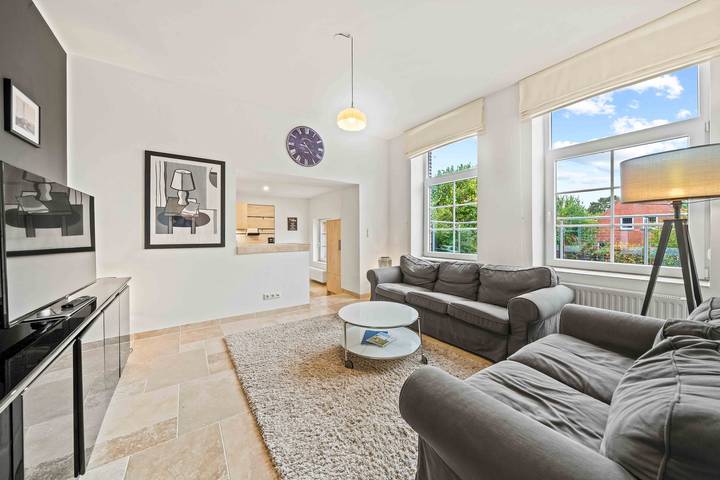 Ferienhaus für 8 Personen, mit Terrasse und Garten in Loquard