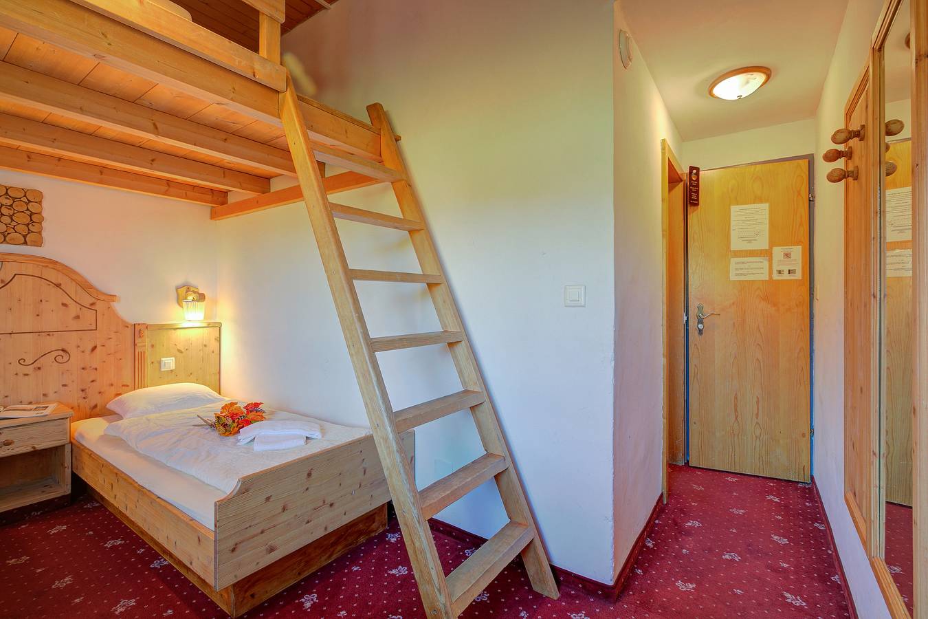 Hotel Relais Alpin Twin Room Ski In-Out 7 in Les Mosses, Ormont-Dessous