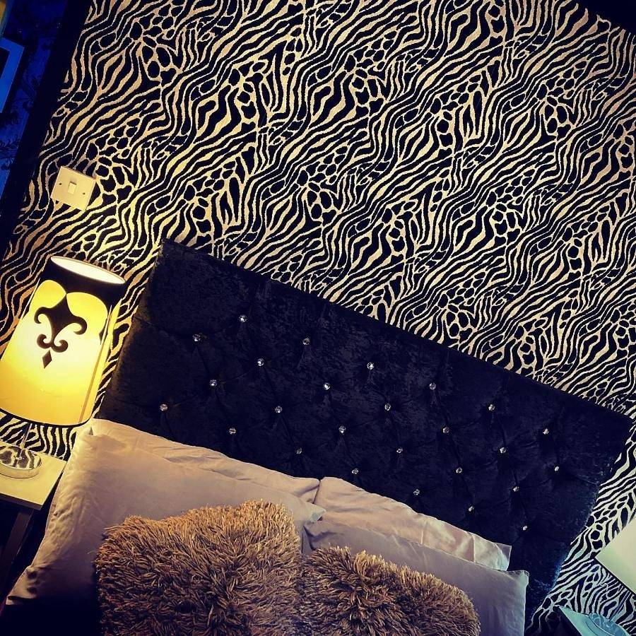 Deluxe Suite in Liverpool, Merseyside