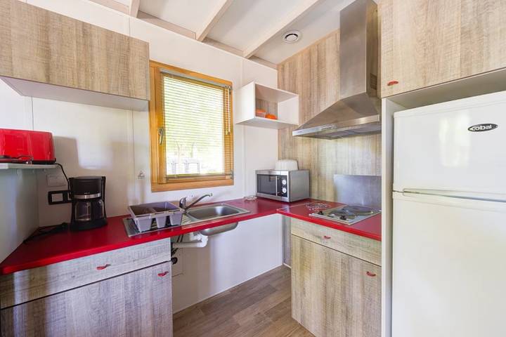Gîte pour 4 personnes, avec jacuzzi ainsi que piscine et bassin pour enfant dans Venise Verte - 4