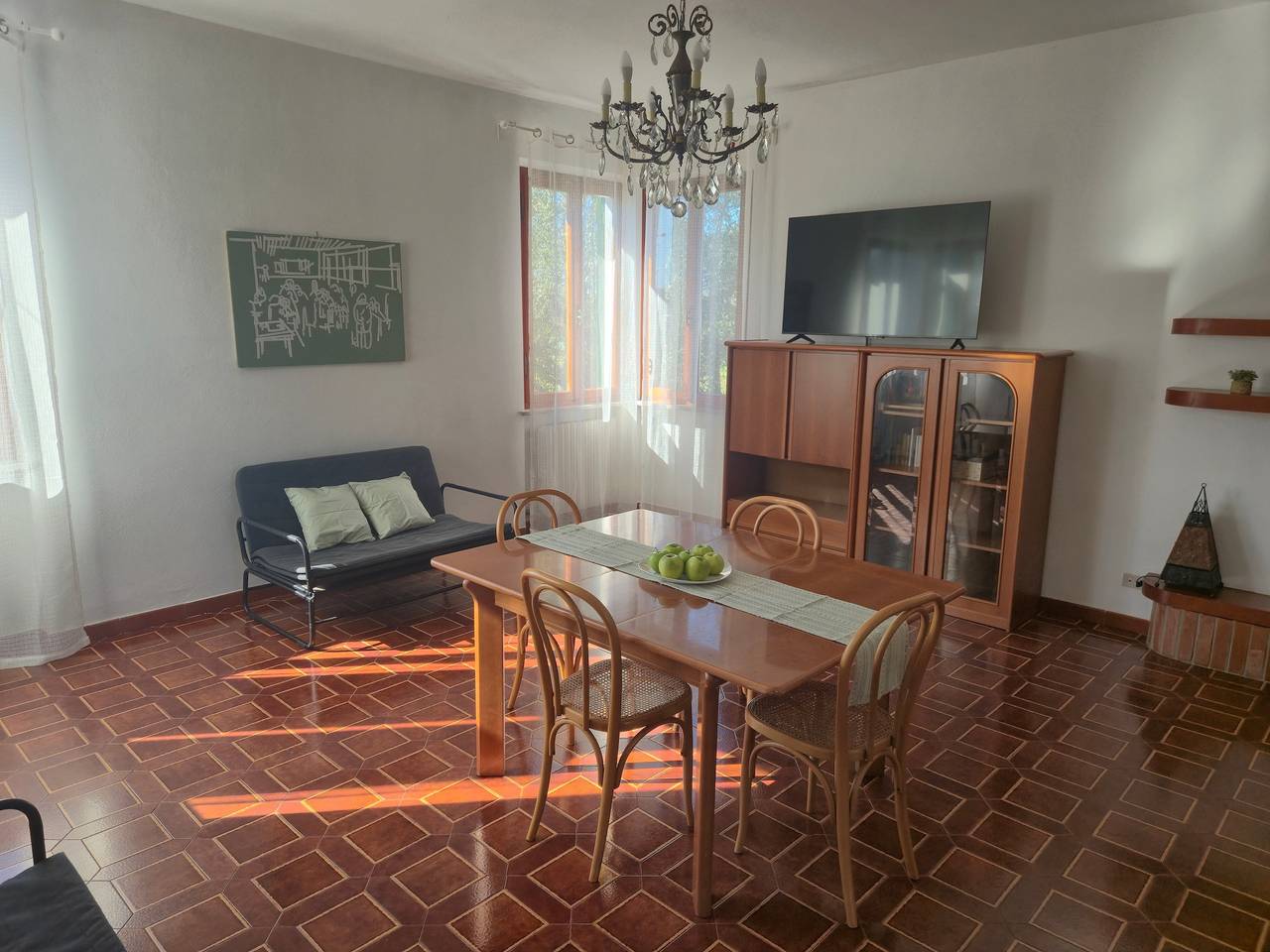 La Casarosa – Maison de vacances en Toscane avec jardin privé et Wi-Fi in Cascina, Province de Pise