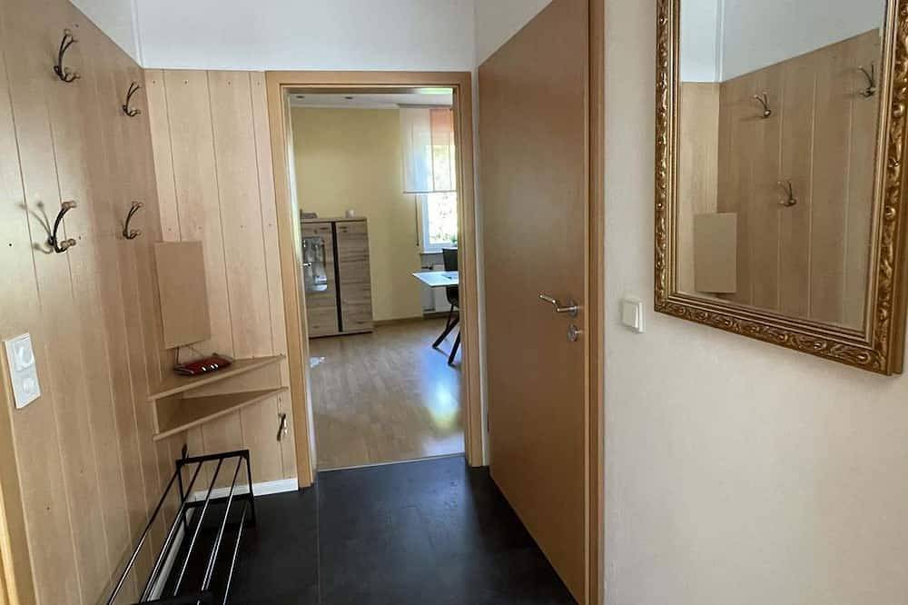 Entire apartment, Cozy vacation apartment on the upper floor - Haus am Berg in Neunkirchen, Saarland