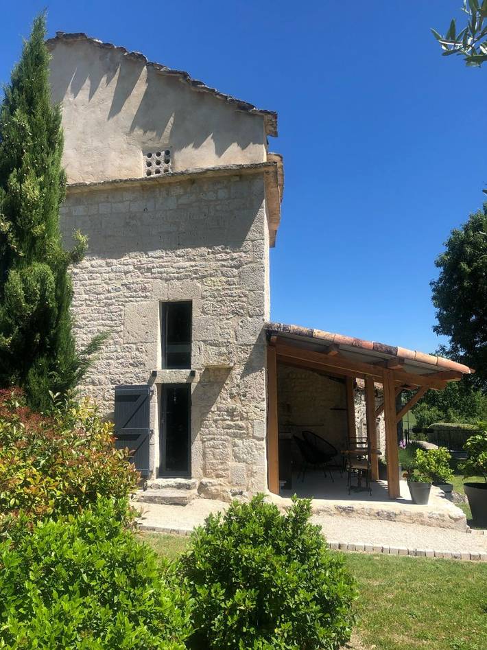 Chambre d’hôte pour 2 personnes, avec jardin et piscine dans le Lot - 2