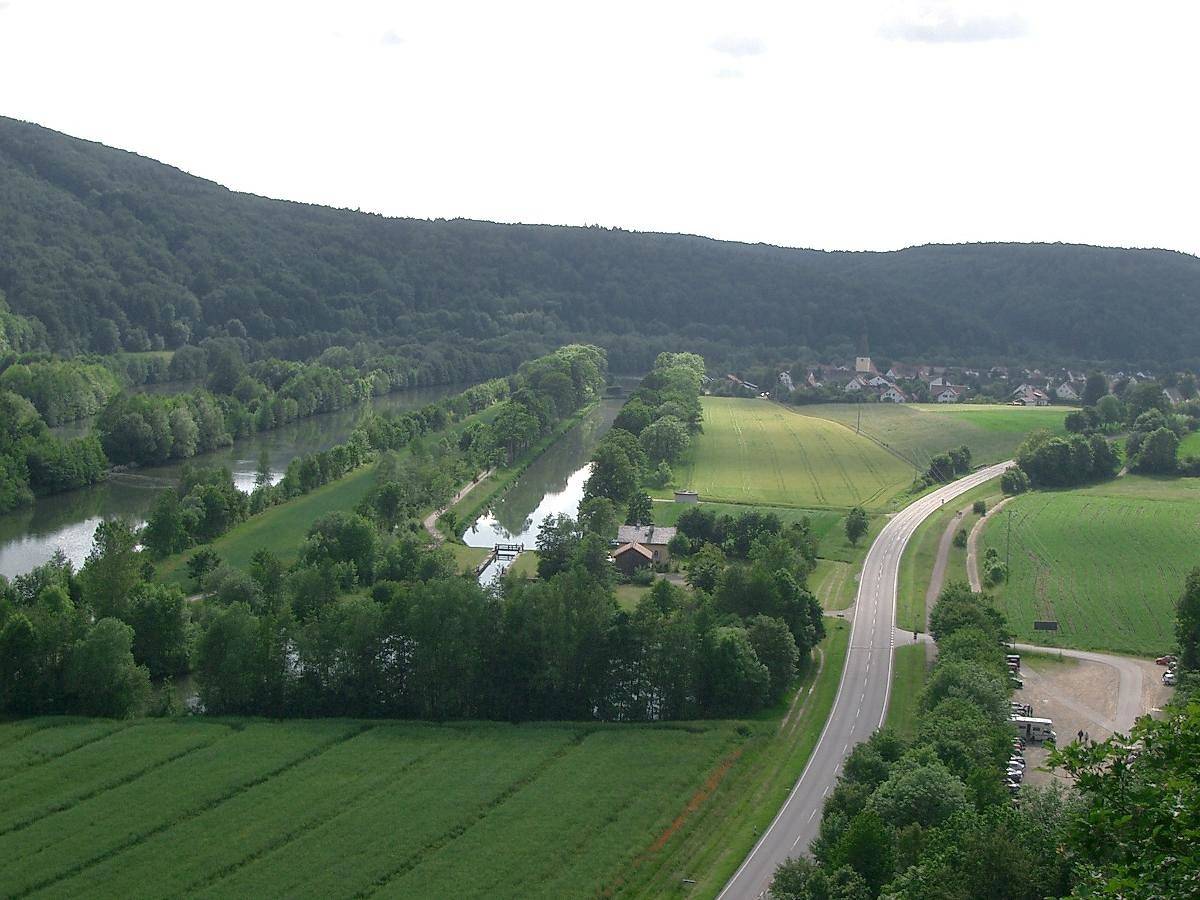 Ferienwohnung Faber - Ferienwohnung Faber mit großen Südbalkon, elektr. Markise in ruhiger Lage im Altmühltal in Essing, Altmühltal
