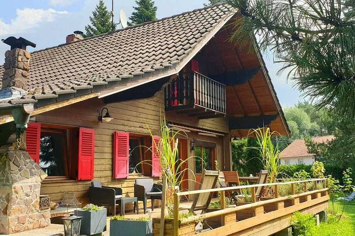 Chalet pour 10 personnes, avec Terrasse et Jardin